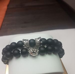 Men beaded bracelet with silver details